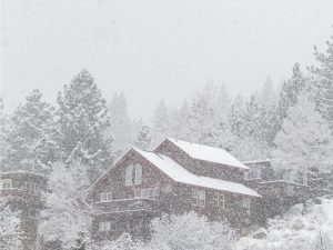 Feature image showing a Truckee Mountain Home in the Winter